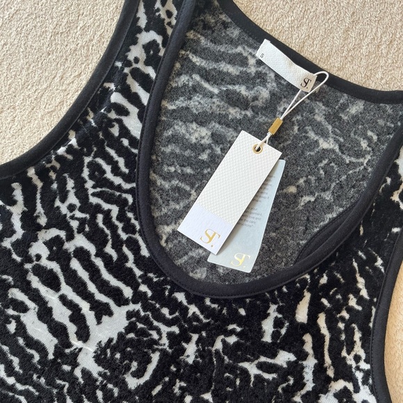 NWT SuperTrash Twipp Feather Print Burnout Tank S - Picture 3 of 13